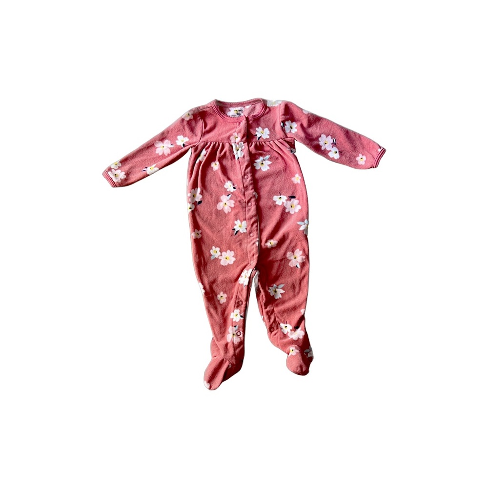 9 Month Carter’s polyester Footie Pj’s.